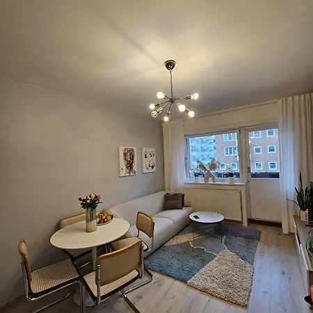Eti's Apartment *